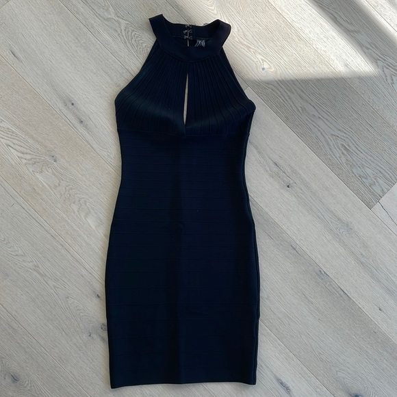 Marciano perfect sexy black dress⭐️ 🖤 - Picture 2 of 7